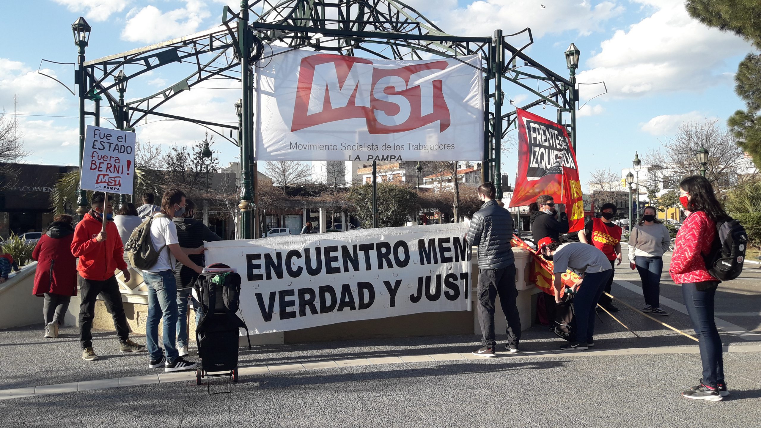 Militantes de izquierda manifestaron en Santa Rosa  y Pico por Facundo