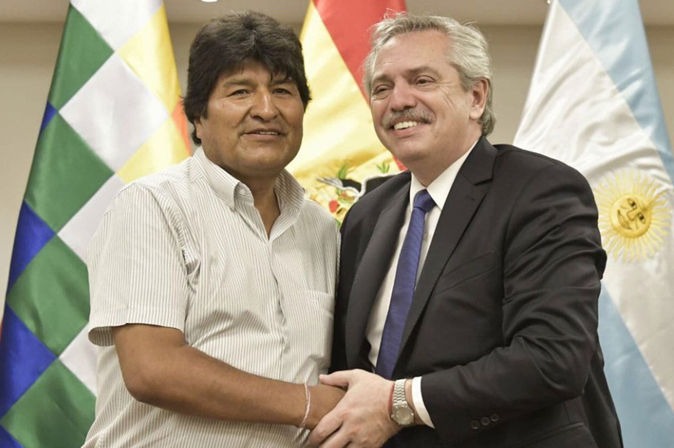 Fernández felicitó a Evo Morales por el triunfo del MAS en Bolivia