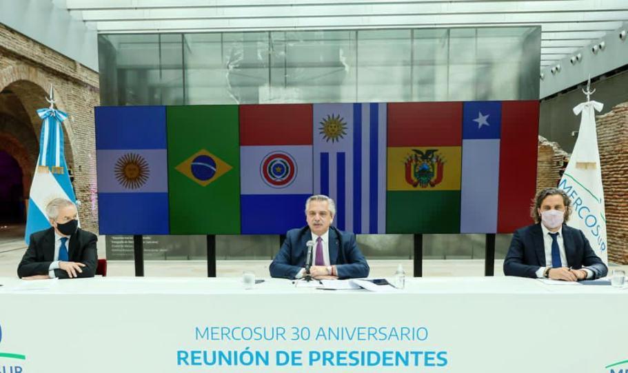 Fernández cruzó a Lacalle Pou: “No somos lastre de nadie, es un honor ser parte del Mercosur”