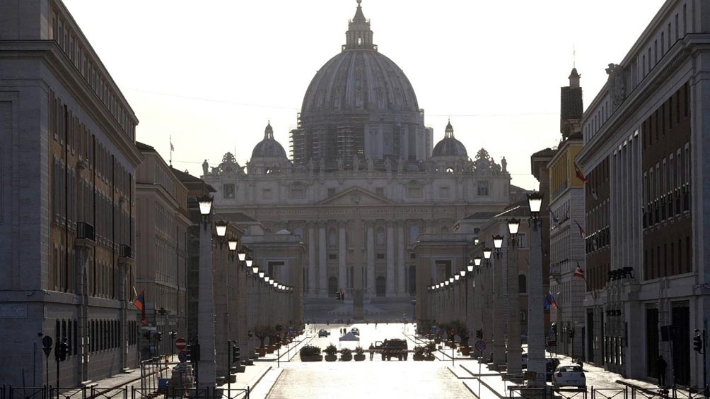 El presidente se reunió a solas con el papa Francisco en el Vaticano
