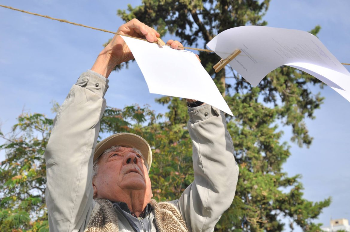 APE convoca al Tendal de Memorias y al Libro de la Plaza