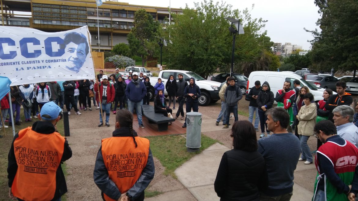 Echaron a cinco trabajadores pampeanos de Agricultura Familiar