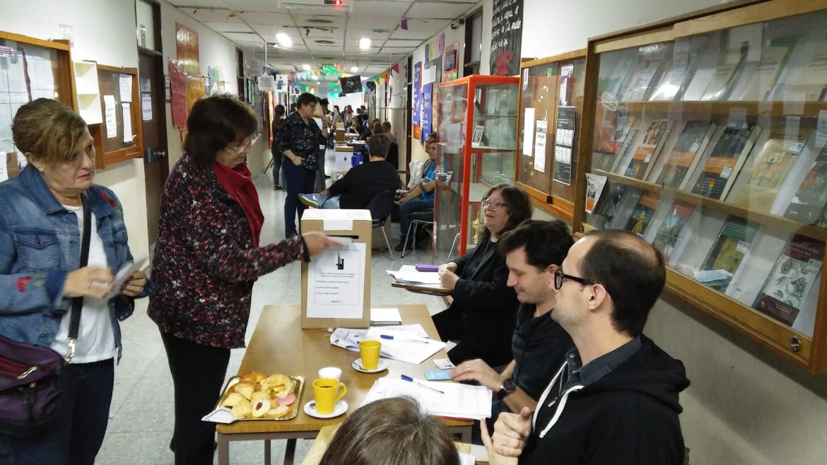 UNLPam: habilitan el voto anticipado para la segunda vuelta electoral