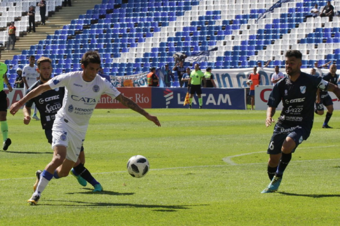 Godoy Cruz mandó al descenso a Temperley y le metió presión a Boca