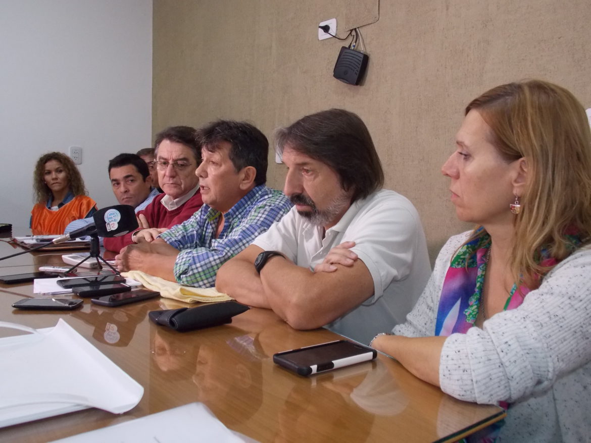 Cuáles son los reclamos que llevará la Intersindical a la paritaria