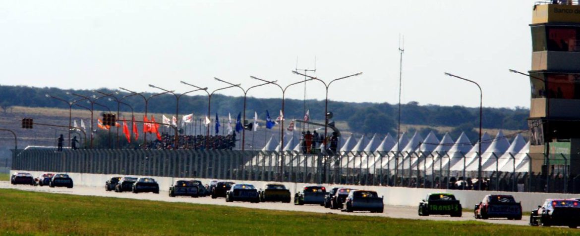 TC Mouras: dominio de Dodge en el autódromo de Toay