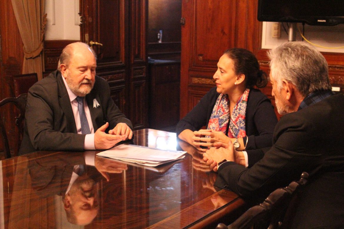 Verna y Rodríguez Saá presenta el tratado El Caldén en el Congreso