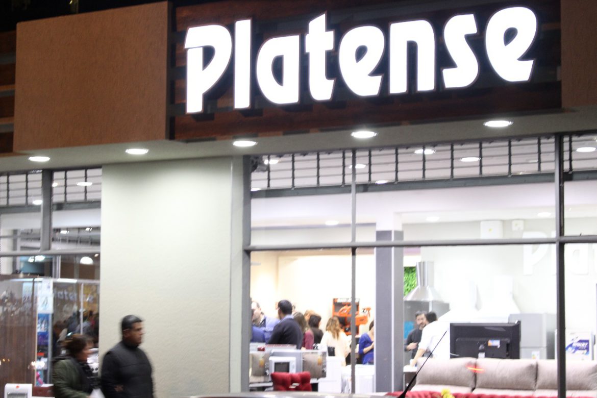 Platense abrió nuevo local en Santa Rosa