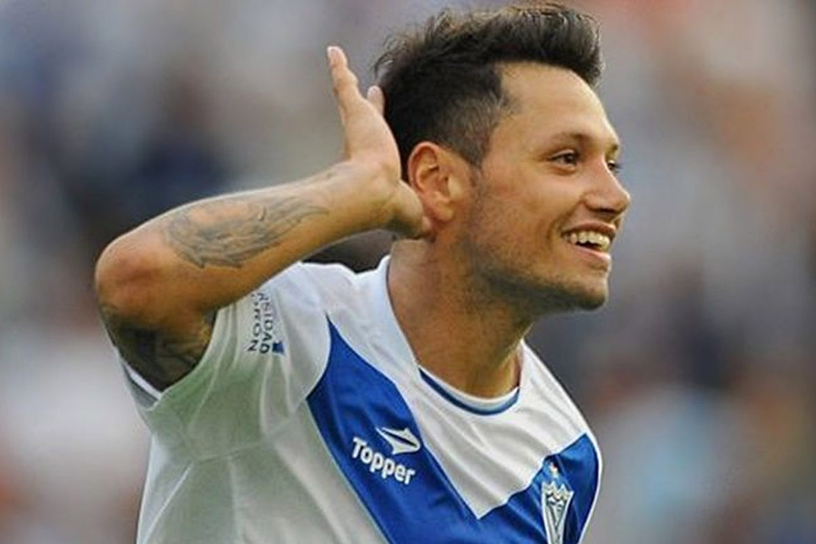 Mauro Zárate dejó Vélez para marcharse a Boca