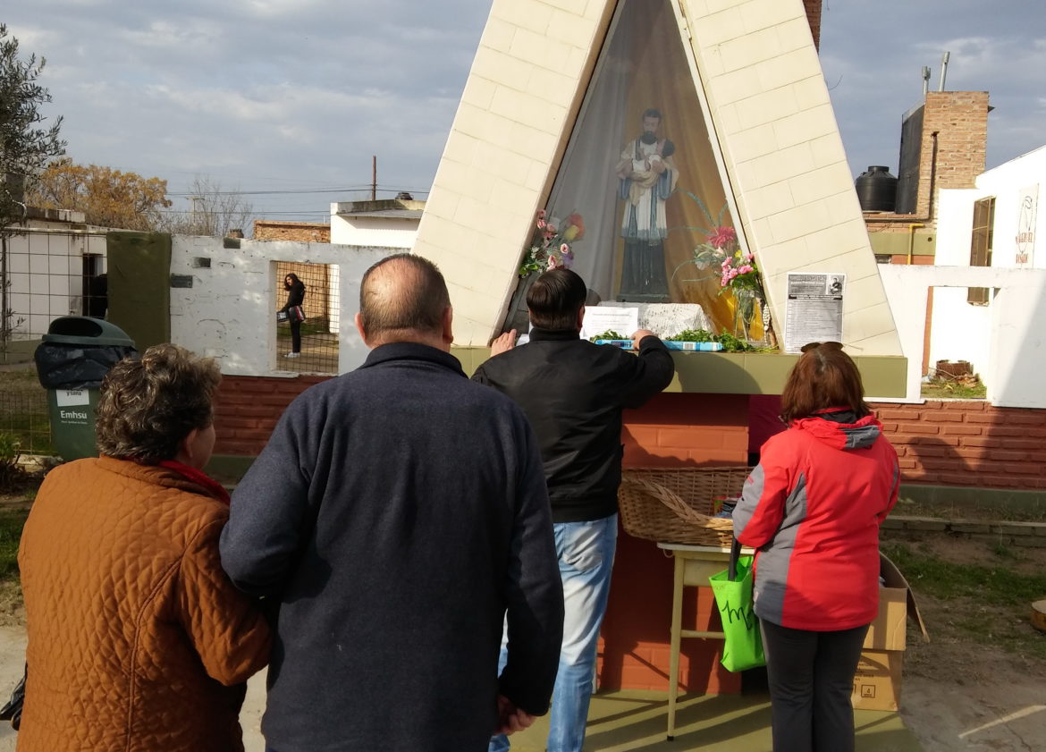 Por pan y trabajo: a las 15, procesión de San Cayetano en Santa Rosa