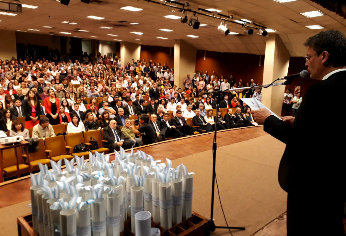 UNLPam: actos académicos de colación en Santa Rosa y General Pico