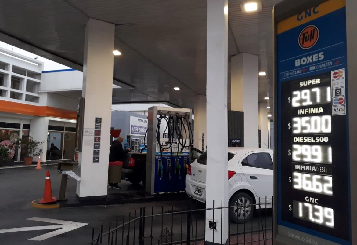 YPF y Shell subieron el gasoil en la provincia