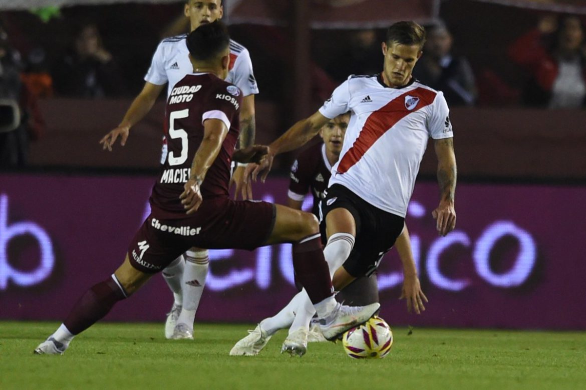 River goleó a Lanús por la Superliga