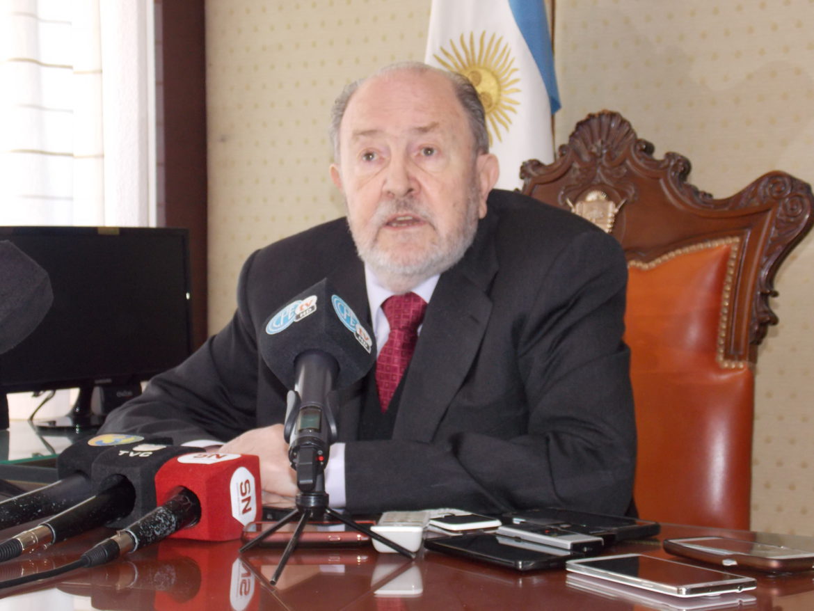 Verna comienza su licencia para tratarse por un cáncer: “En pocos días nos volvemos a encontrar”