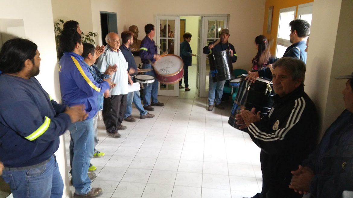 Luz y Fuerza La Pampa en asamblea permanente por aumento salarial