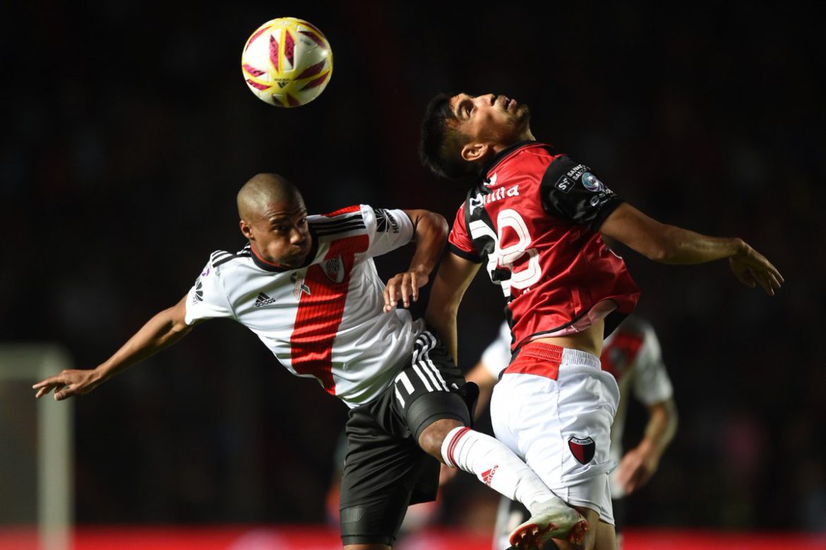 Colón derrotó a River y le cortó el invicto