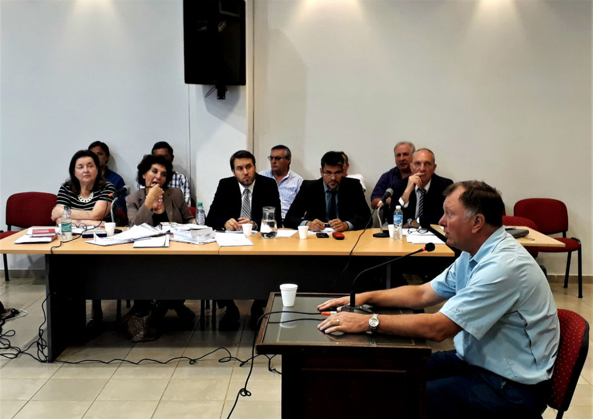 Trata en Macachín: empezó el juicio y el intendente Cabak mantuvo el silencio