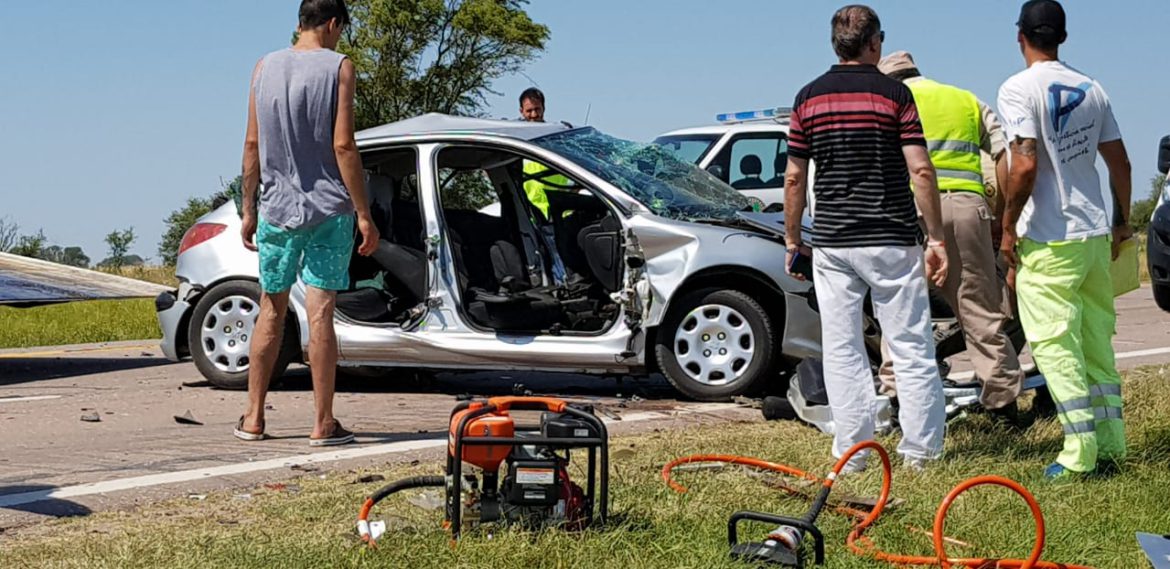 Iba a 174 km/h el conductor del choque que dejó seis muertos en el cruce de Anguil