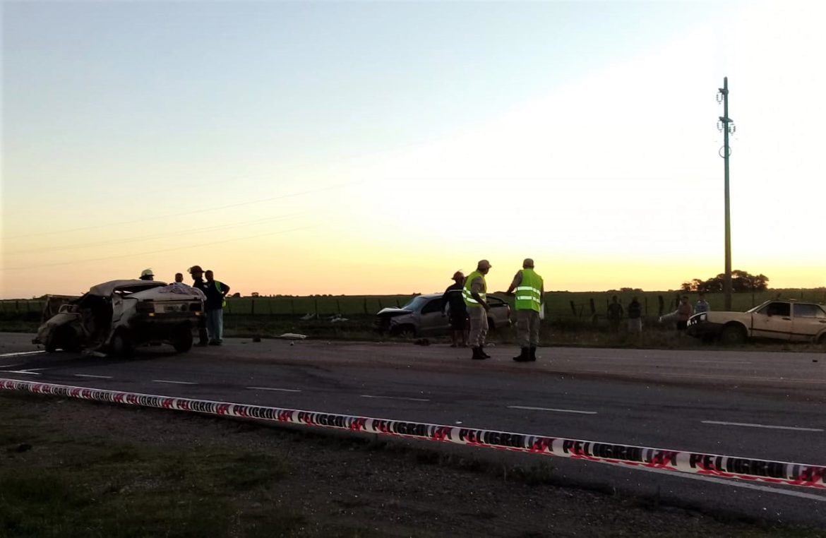 Triple choque en el Cruce de Cané: murió un hombre