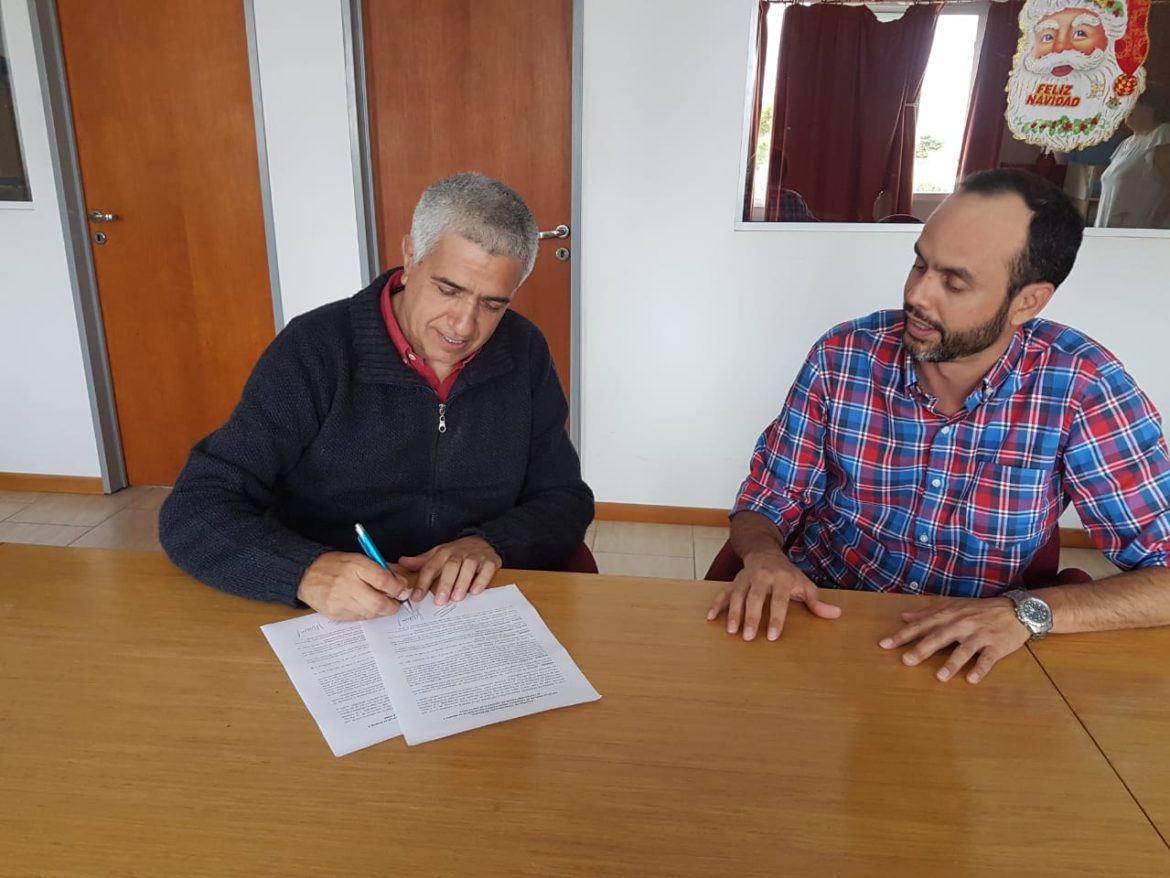 Cámara de Comercio y CEC firmaron acuerdo para fomentar las ventas