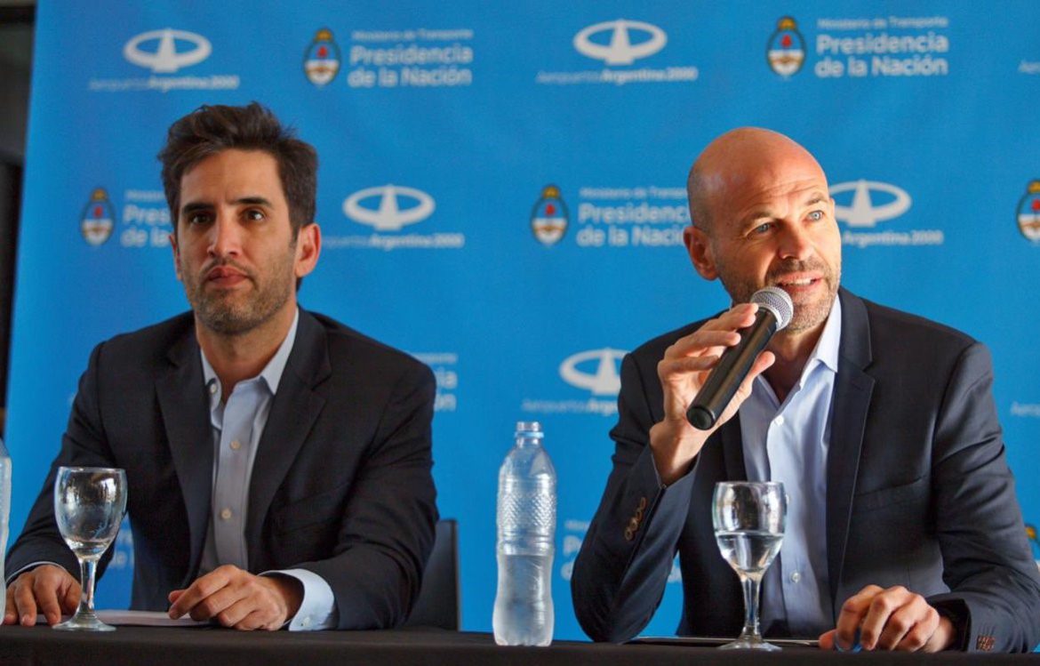 Dietrich anunció $620 millones para modernizar el aeropuerto de Santa Rosa