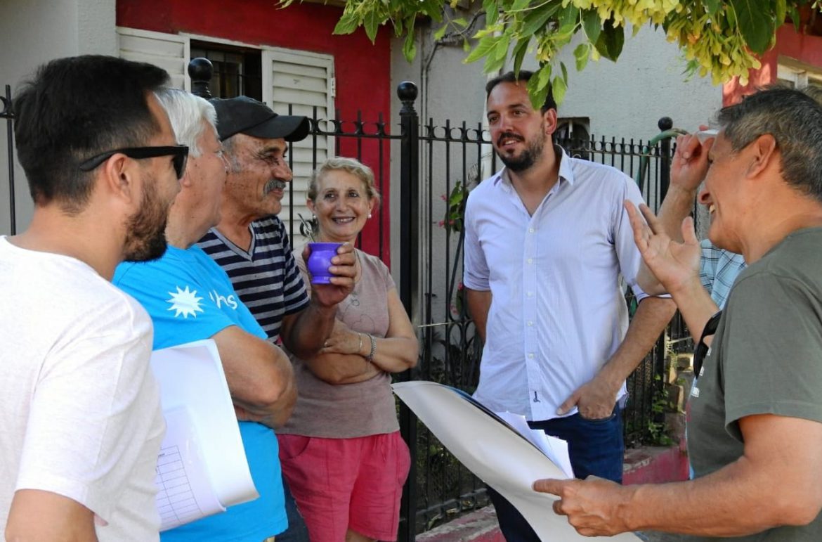 Di Nápoli le reclama al ministro Dietrich