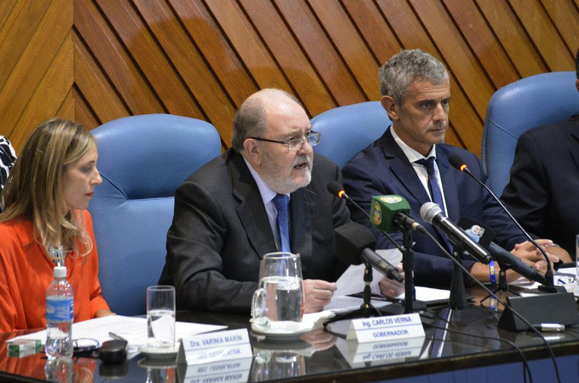 Verna no asistirá al inicio de sesiones de la Legislatura