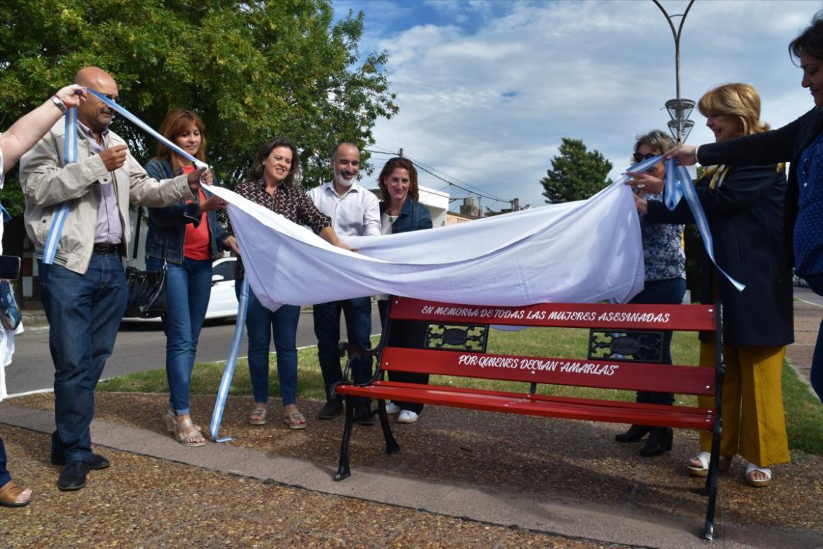 Inauguraron en Pico y Santa Rosa el Banco Rojo