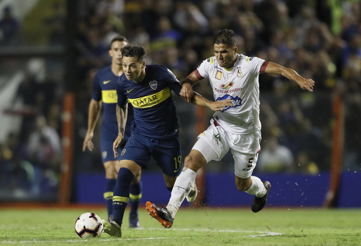 Boca goleó a Deportes Tolima y lidera su grupo