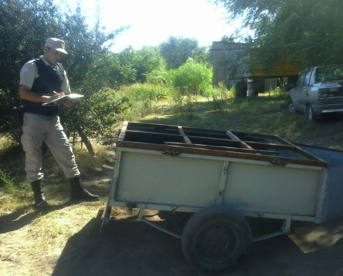 Recuperan un carro robado en Santa Rosa