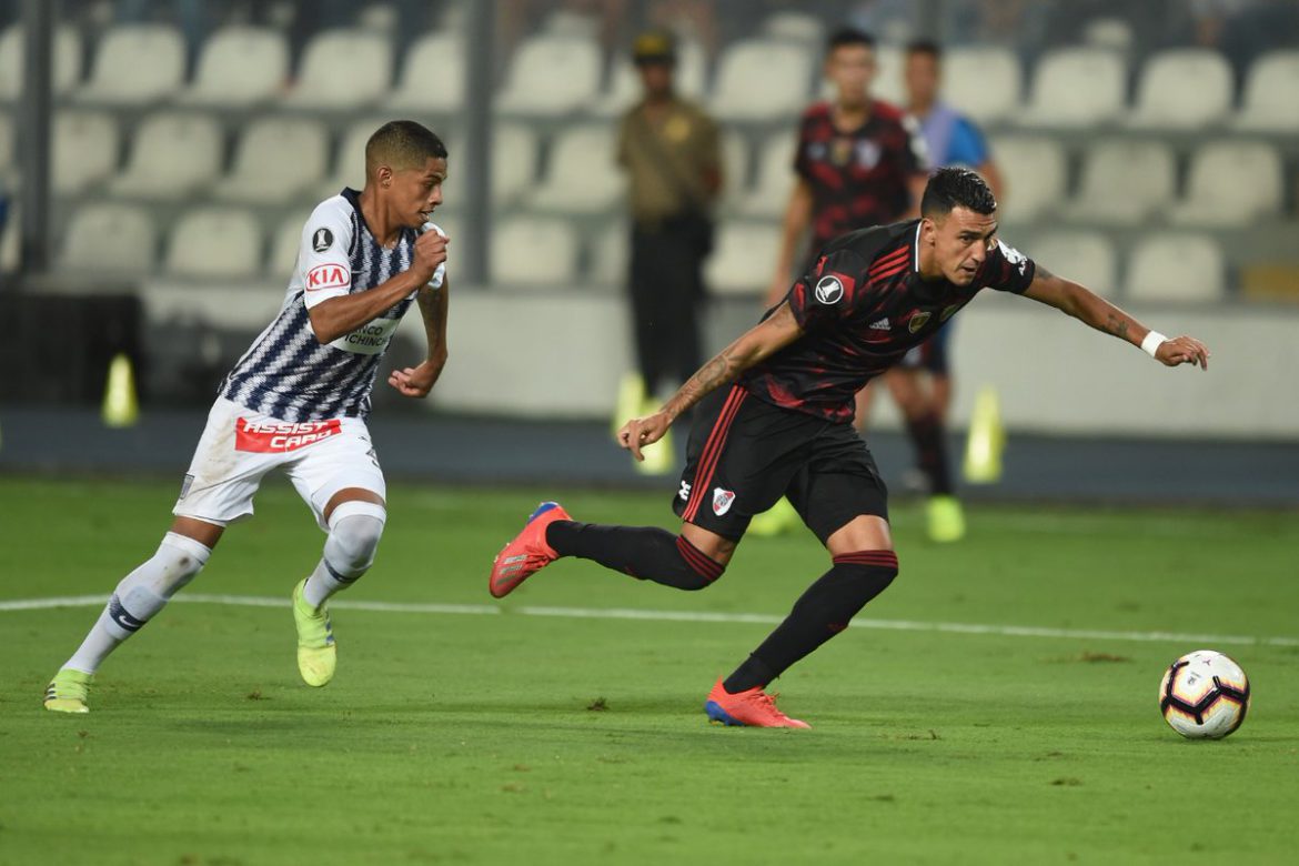River rescató un empate en Perú