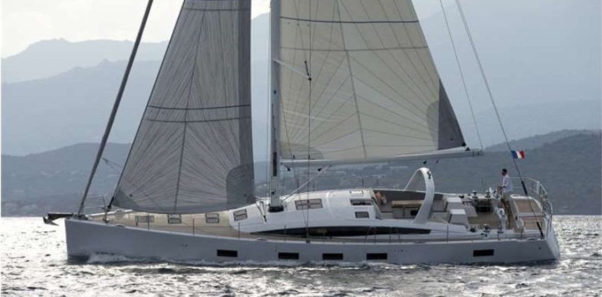 Desaparecieron dos personas que navegaban en un velero en Comodoro Rivadavia