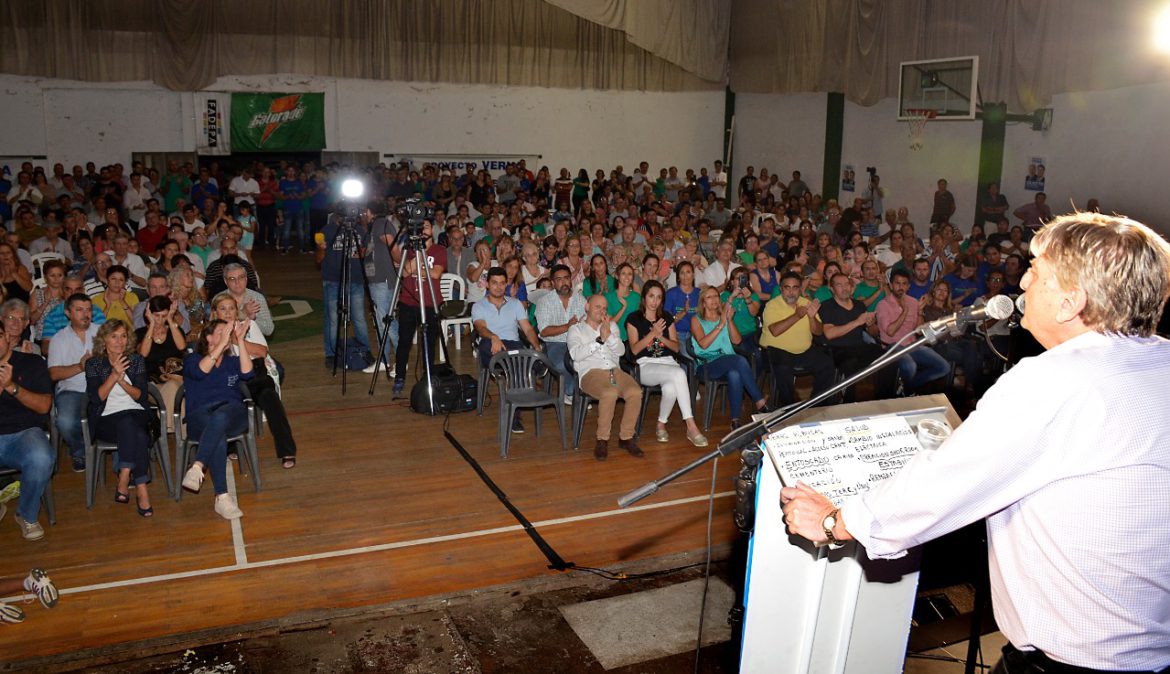 Ziliotto en Alvear cuestionó la «fábrica de pobres» que generó Cambiemos