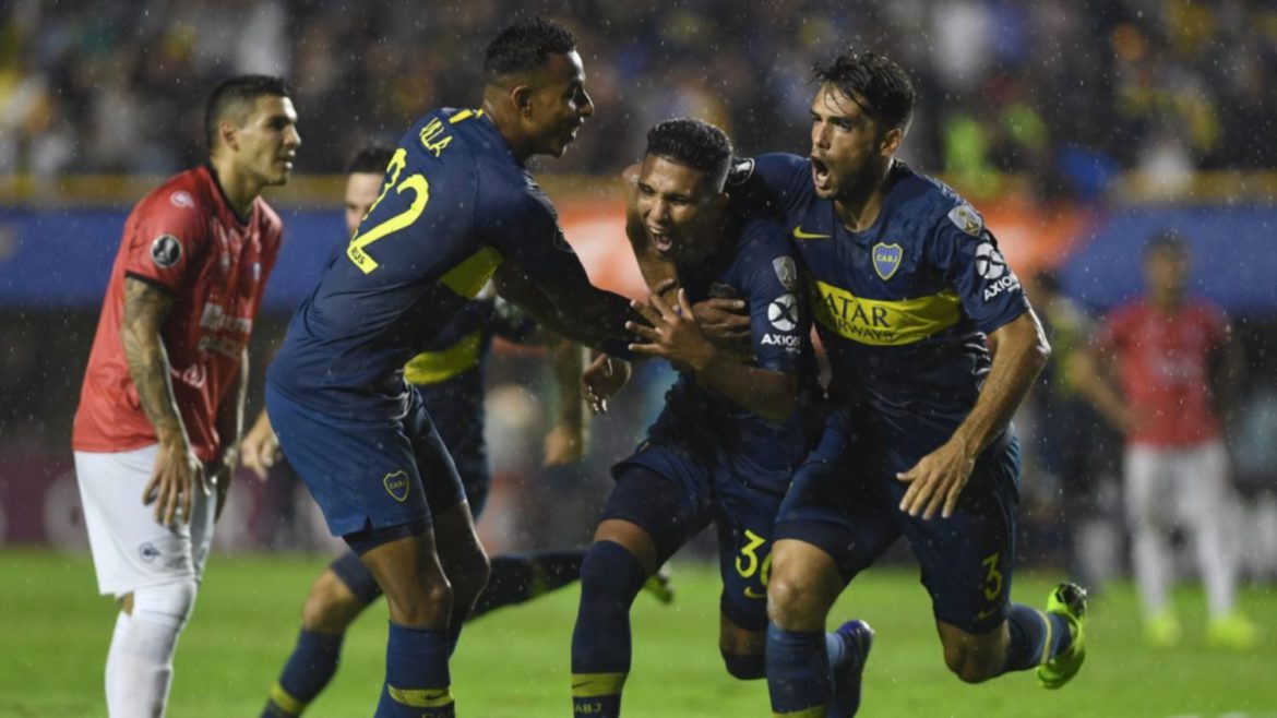 Boca goleó a Wilstermann y se acomodó en el grupo G