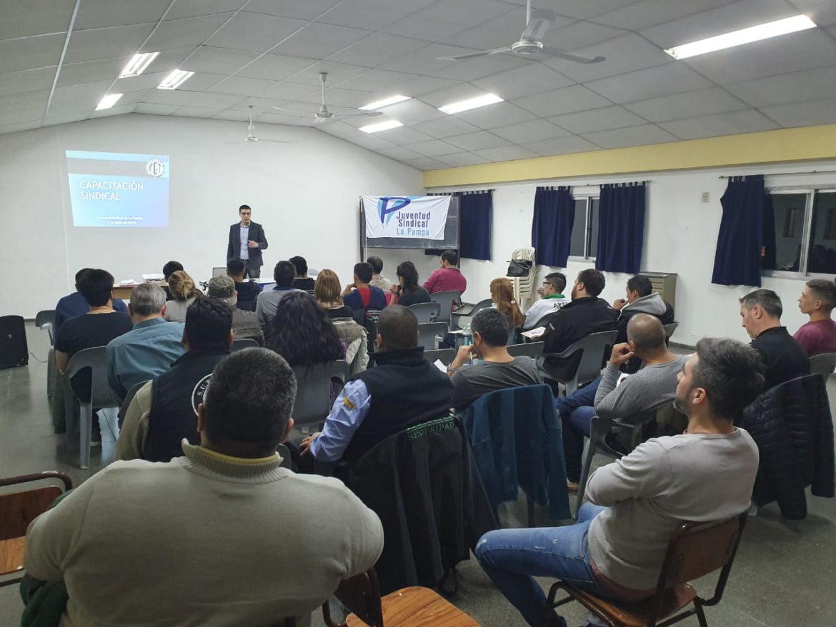 Segunda charla abierta de capacitación sindical en la CGT