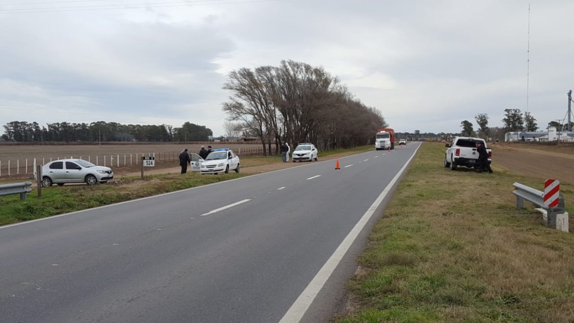 Huyó de la caminera de Catriló y tiró tres kilos de cocaína