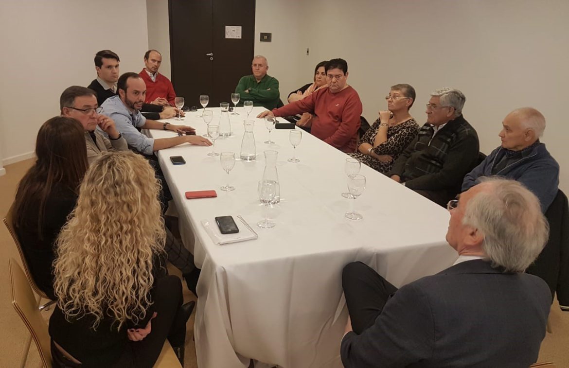 Genoni, de Amusim, preside la Femulpa