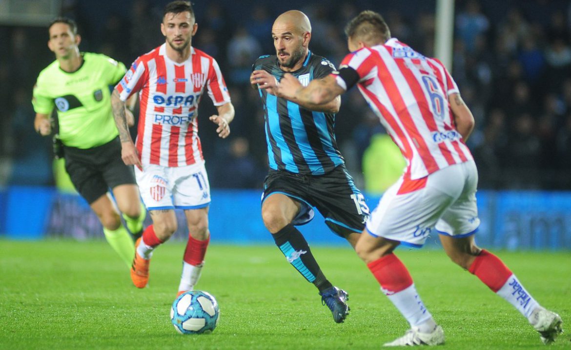 Racing no pudo con Unión en el arranque de la Superliga