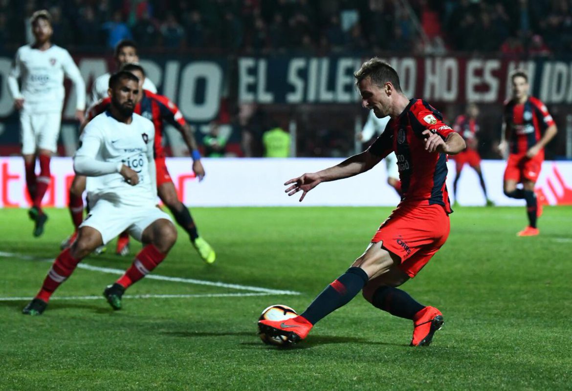 San Lorenzo igualó ante Cerro Porteño por la ida de los octavos