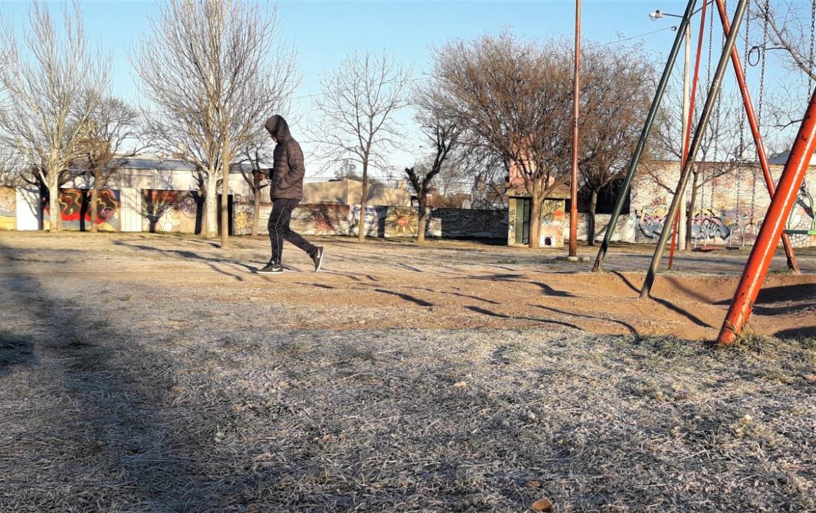 Otra fuerte helada: 5,6 grados bajo cero en Santa Rosa