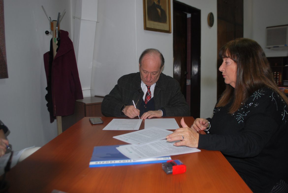 Salud y la UNLPam firmaron convenio