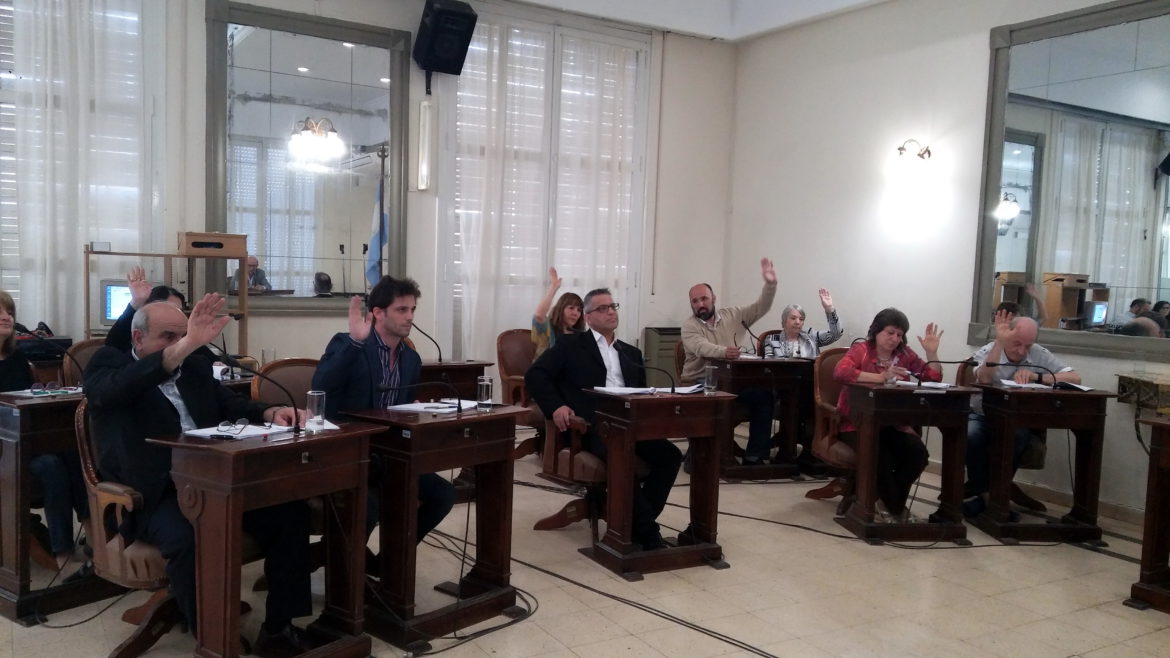 Un decreto de Macri sobre basura generó cruces en el concejo