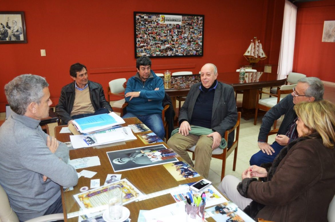 Petrina, en Santa Rosa: «Evita hizo de su fundación el ministerio de bienestar social que no existía»