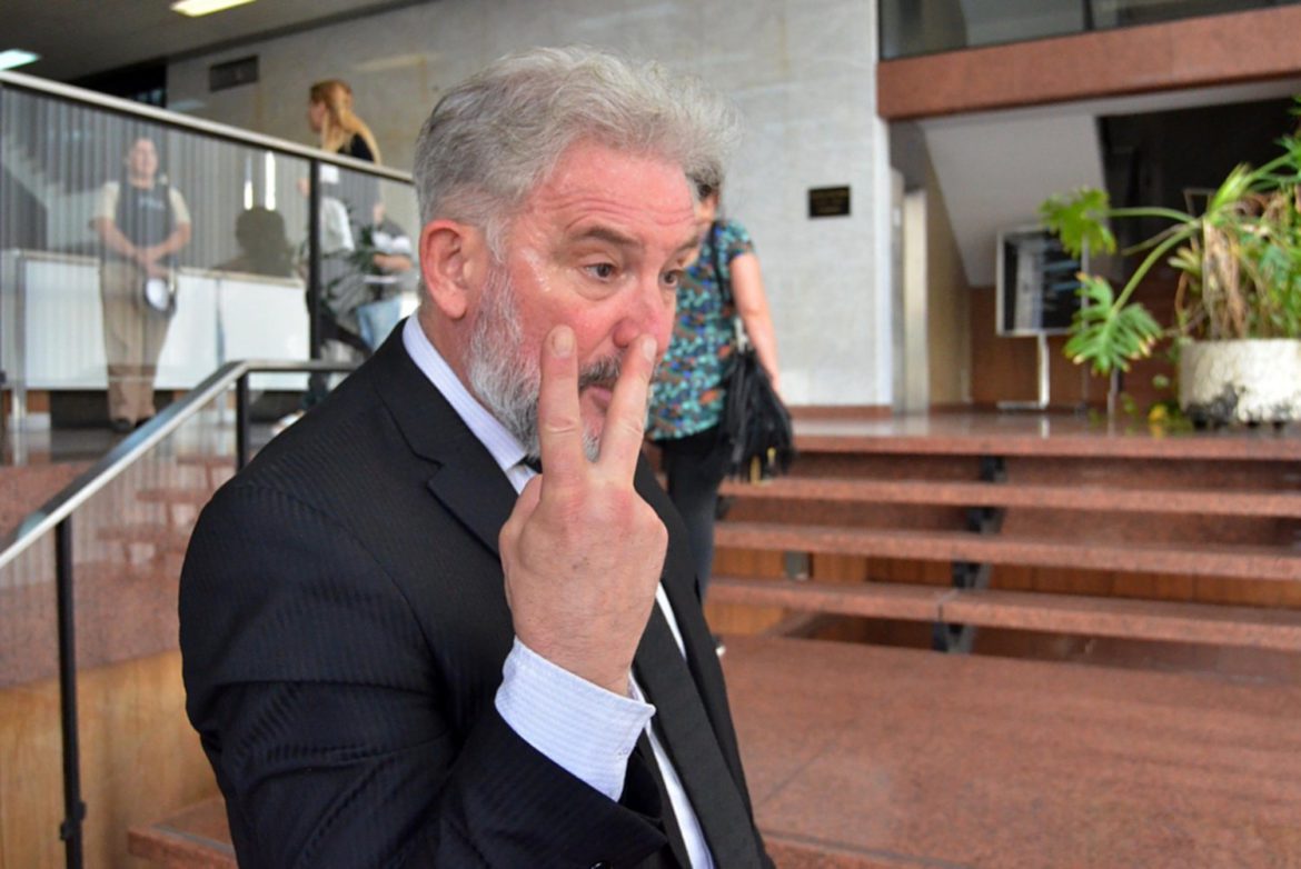 El fiscal federal Cantaro, procesado: lo acusan de encubrir una banda narco