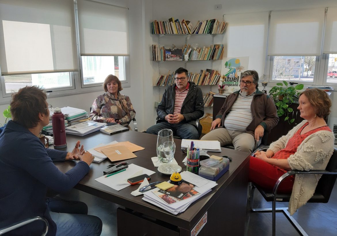 El Fondo Editorial Pampeano convoca a presentar obras literarias y ensayos