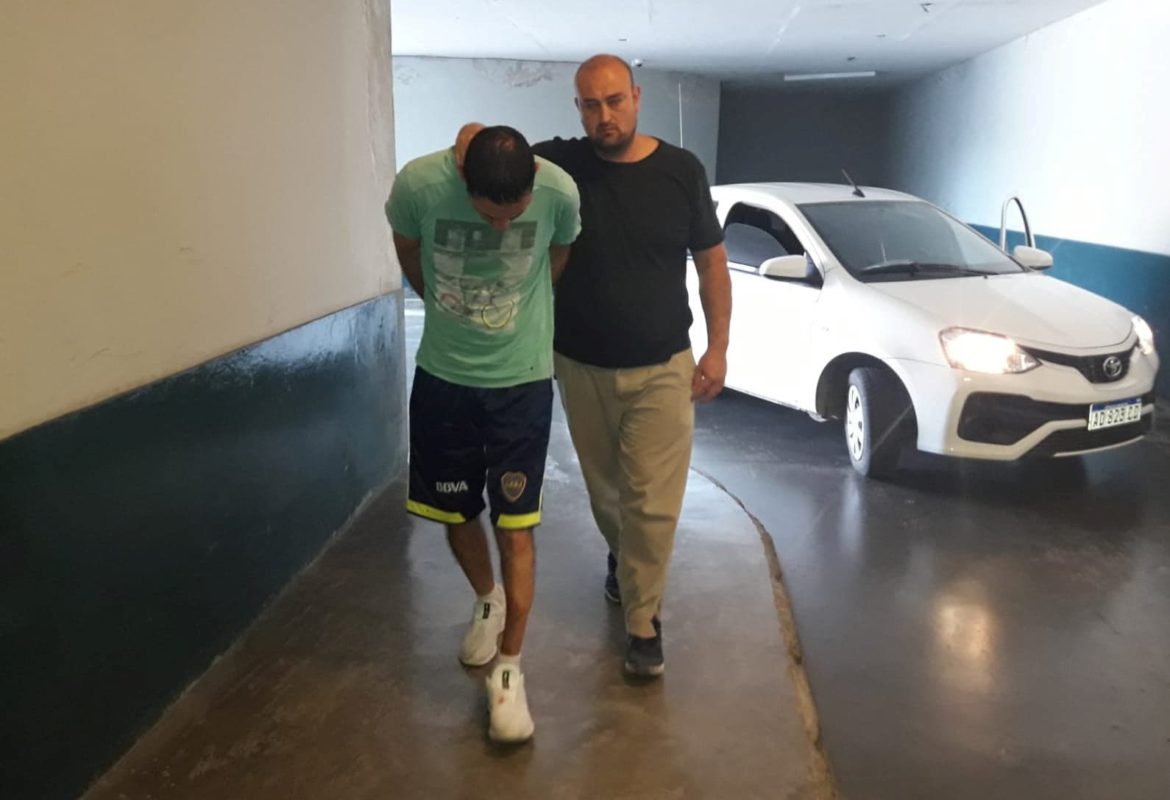 Asaltaron a un joven en la Luro: uno fue detenido y el otro está prófugo