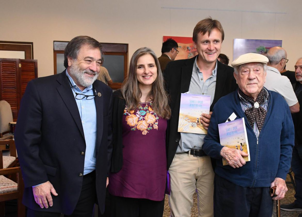 El libro Cancionero 2.0, con 55 temas de estudiantes sobre los ríos pampeanos