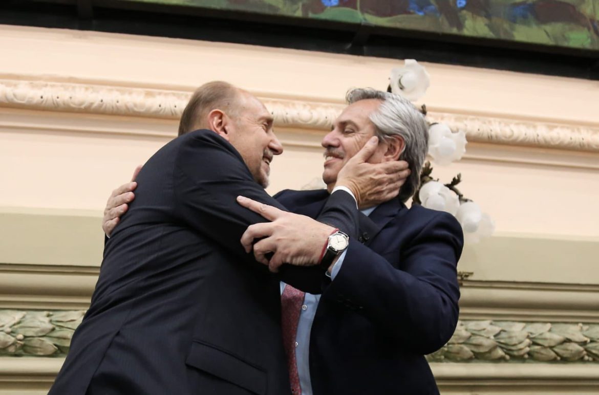 El presidente condenó a los «violentos» que escracharon la casa de Perotti