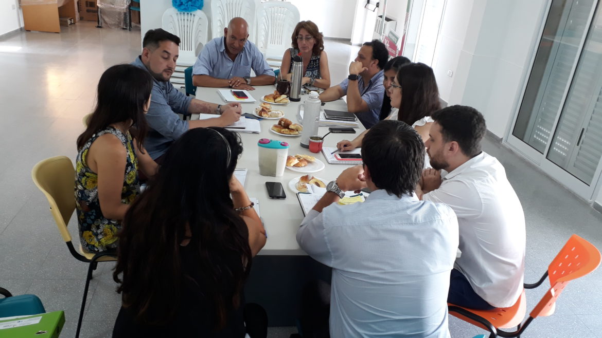 Provincia y municipio coordinan trabajo en niñez, adolescencia y familia