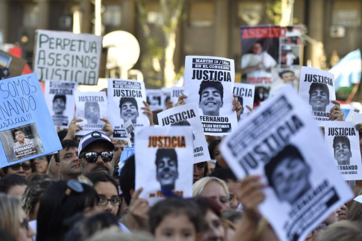 Masiva marcha a un mes del crimen de Fernando Báez Sosa